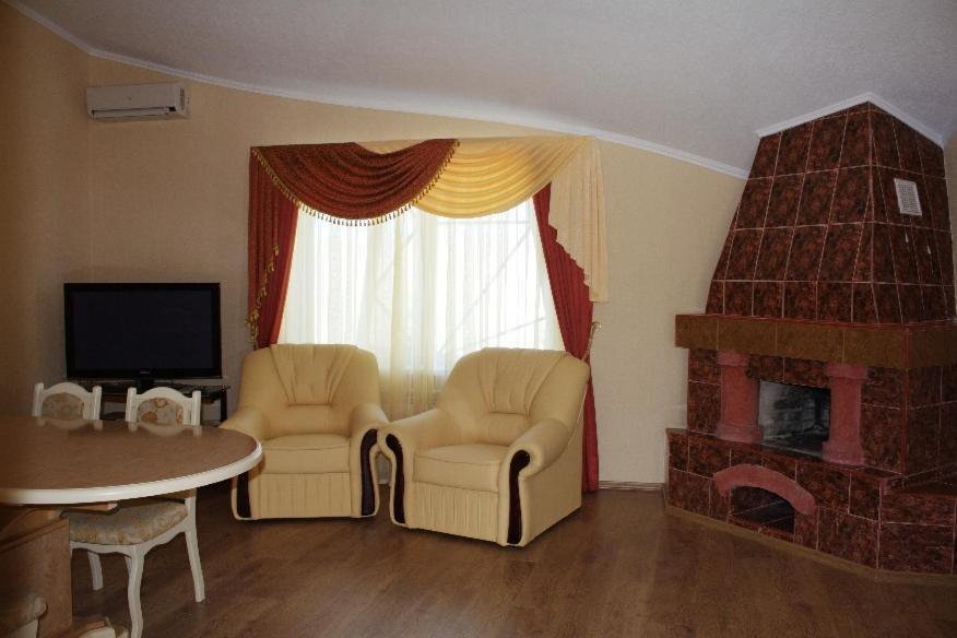 Грк Золота Підкова Motel Chupyra Bagian luar foto