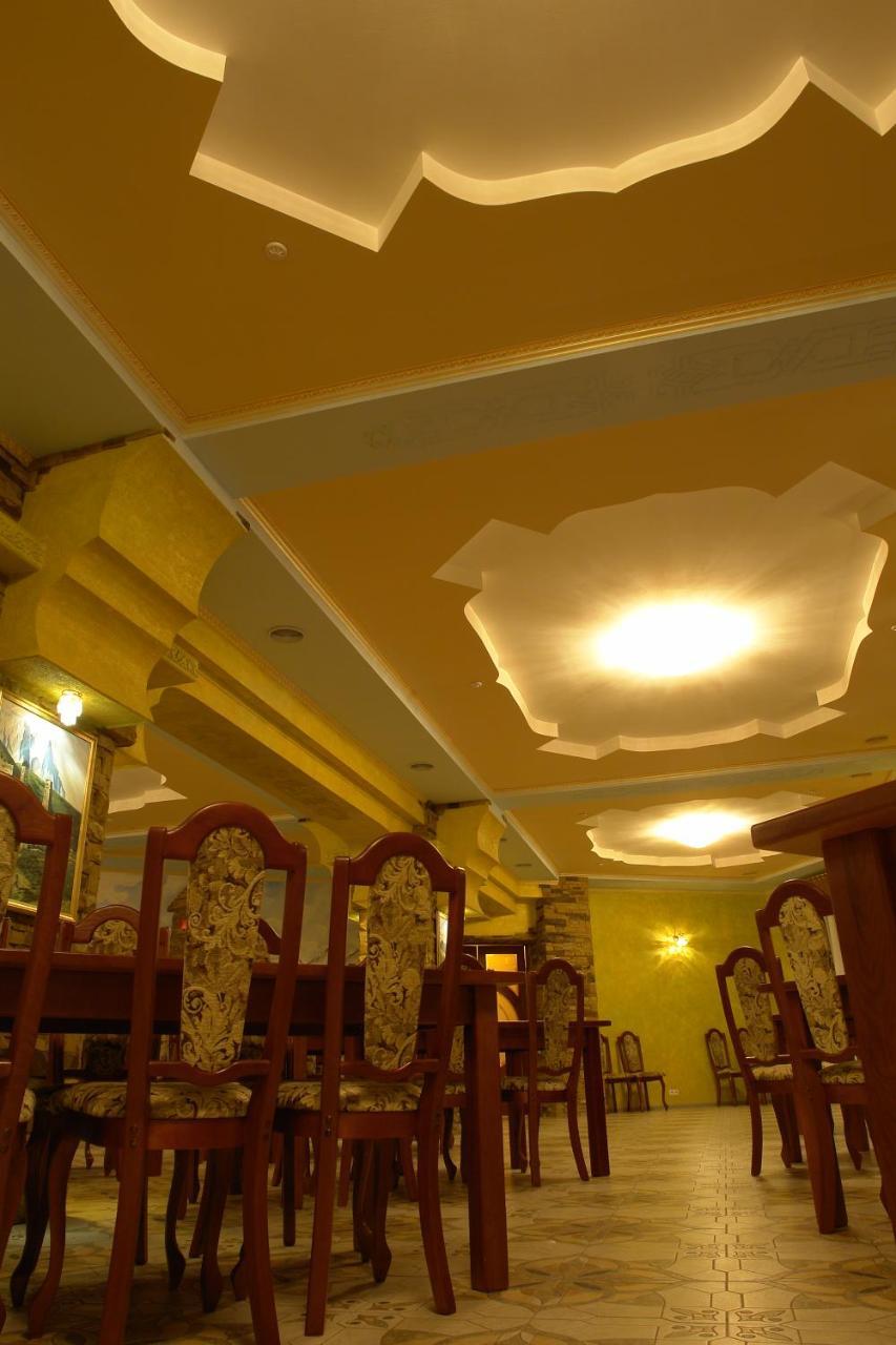 Грк Золота Підкова Motel Chupyra Bagian luar foto